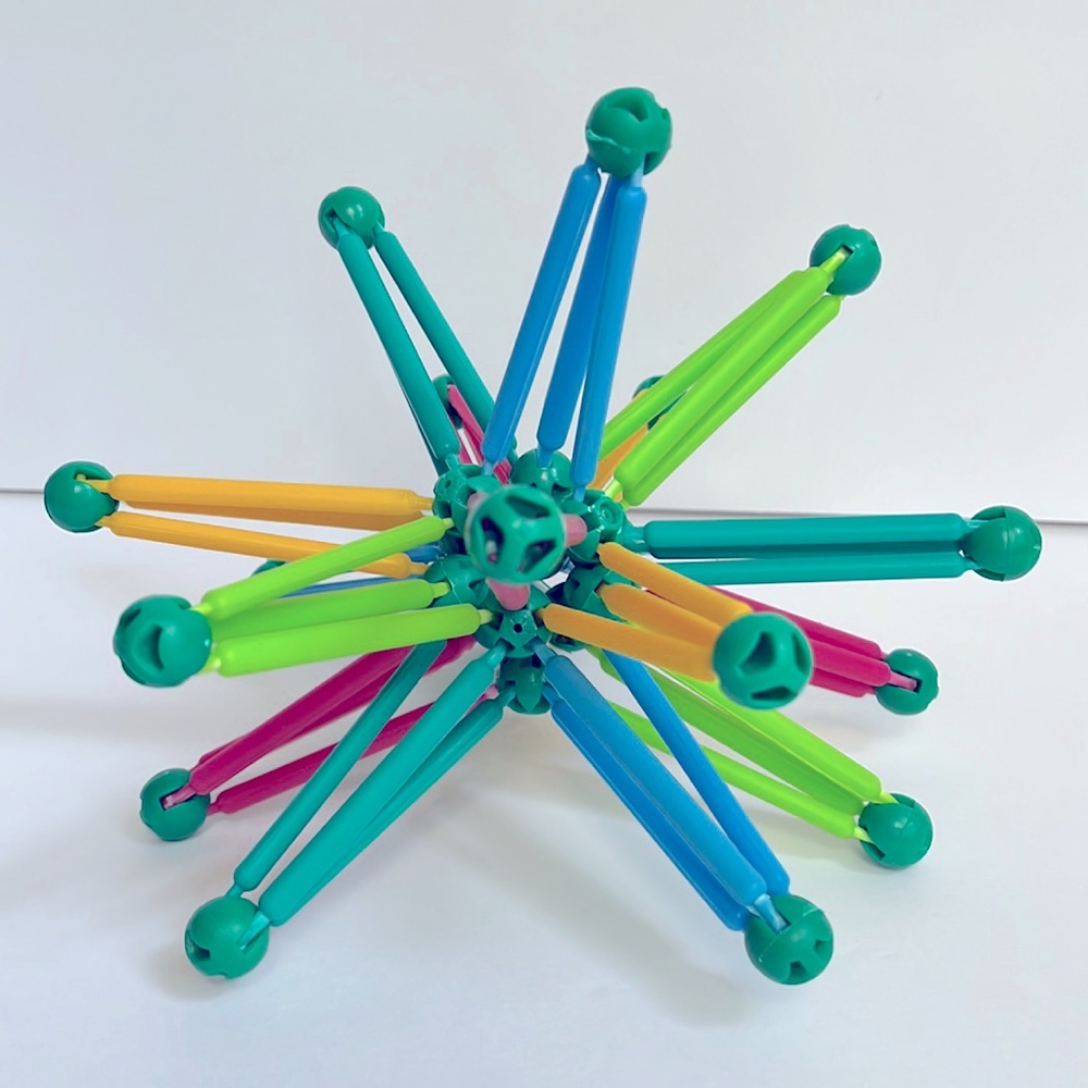 Expanding Sphere Ball Learning Toy